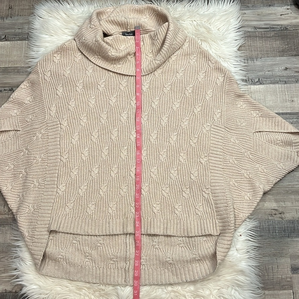 Neiman Marcus cable twist poncho sweater L wool angora cashmere L - Picture 4 of 7